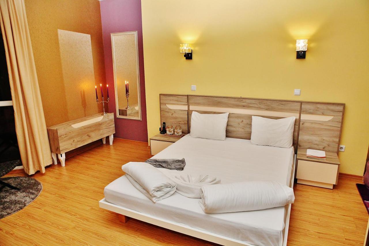 Art Hotel Simona Sofia Exterior photo