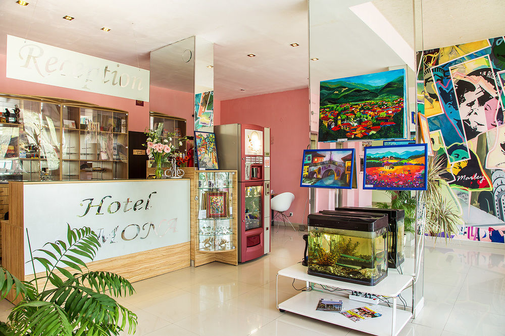 Art Hotel Simona Sofia Exterior photo