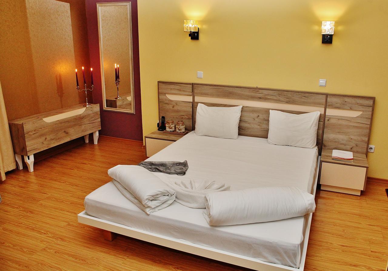 Art Hotel Simona Sofia Exterior photo