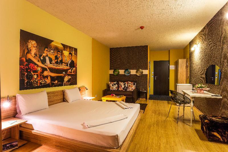 Art Hotel Simona Sofia Exterior photo
