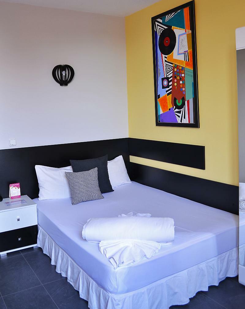 Art Hotel Simona Sofia Exterior photo